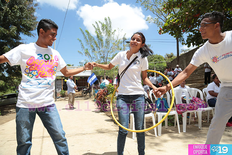 Realizan festival de mujeres líderes del campo en San Isidro de la Cruz Verde